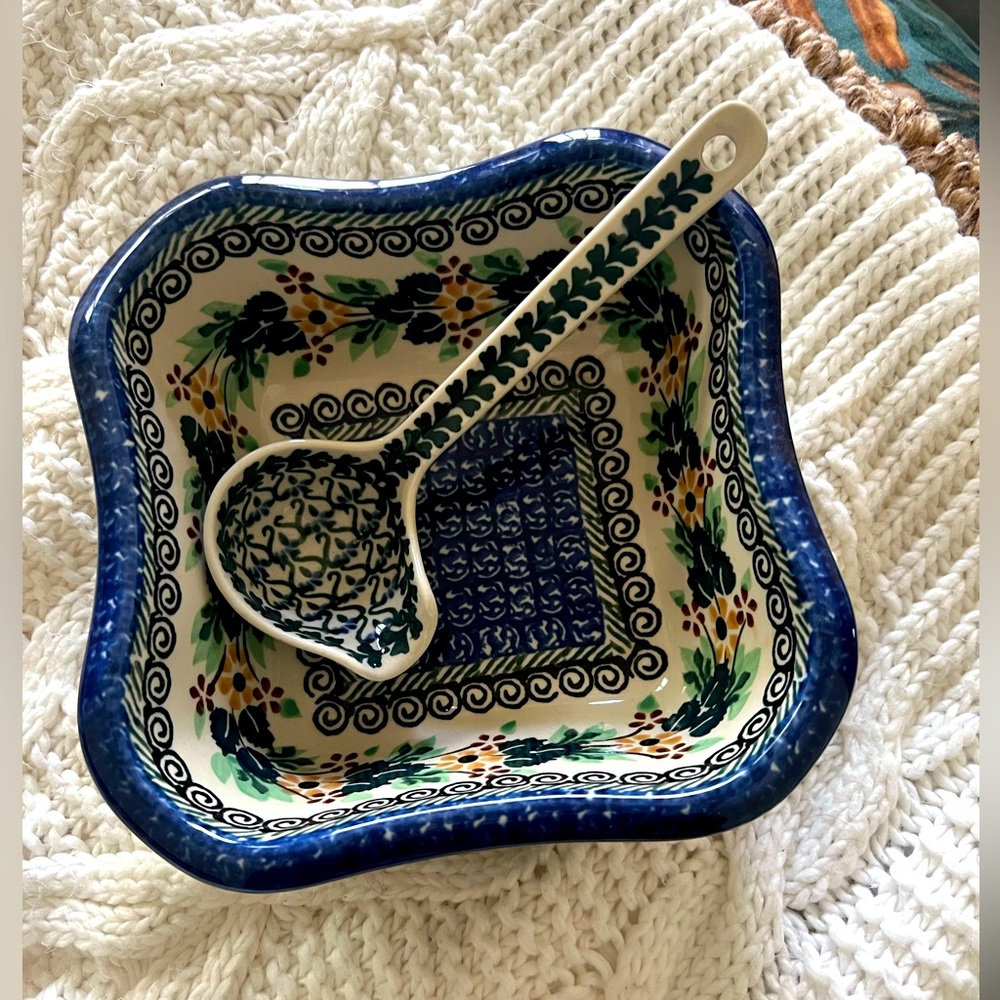 Boleslawiec Polish Pottery Hand Painted Square Serving Dish Matching  Ladel